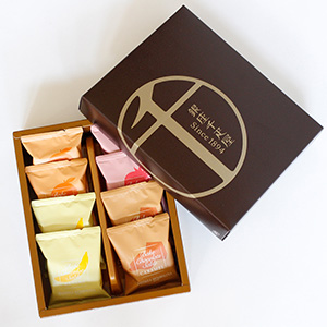 それぞれのフレーバーをイメージした華やかなパッケージで、個包装になっているのも嬉しいポイントです。