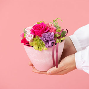 大人の女性が持った大きさイメージです。