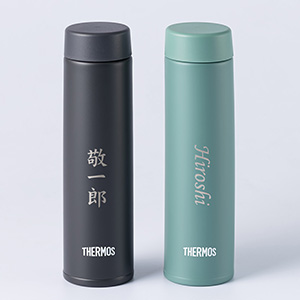 シックな「ブラック」,爽やかな「グリーン」の2色からお選びいただけます。