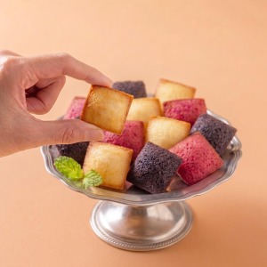 無理なくその場で食べきれる、嬉しい「一口サイズ」でお届けします。