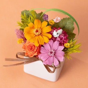 上から見た様子です。奥までお花とグリーンが入っています。