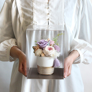 大人の女性が持った大きさイメージです。