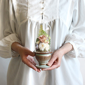 大人の女性が持った大きさイメージです。