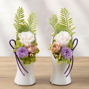 一対(左右対称・2個セット)でお届けします。