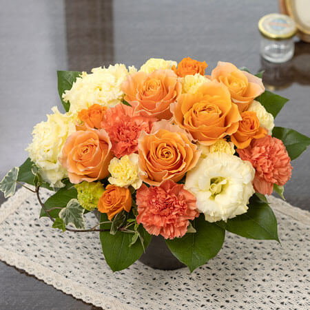 オレンジ色の花のプレゼント・フラワーギフト｜お花の色で選ぶフラワー