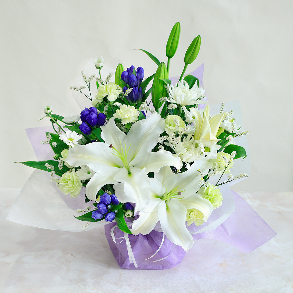 お急ぎ便 お供え花 アレンジメント「葵～リンドウを添えて