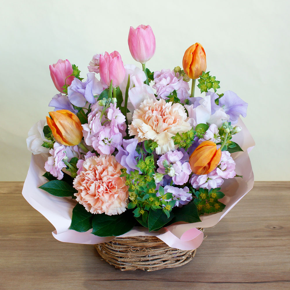 アレンジメント「spring has come」｜チューリップ特集｜フラワー