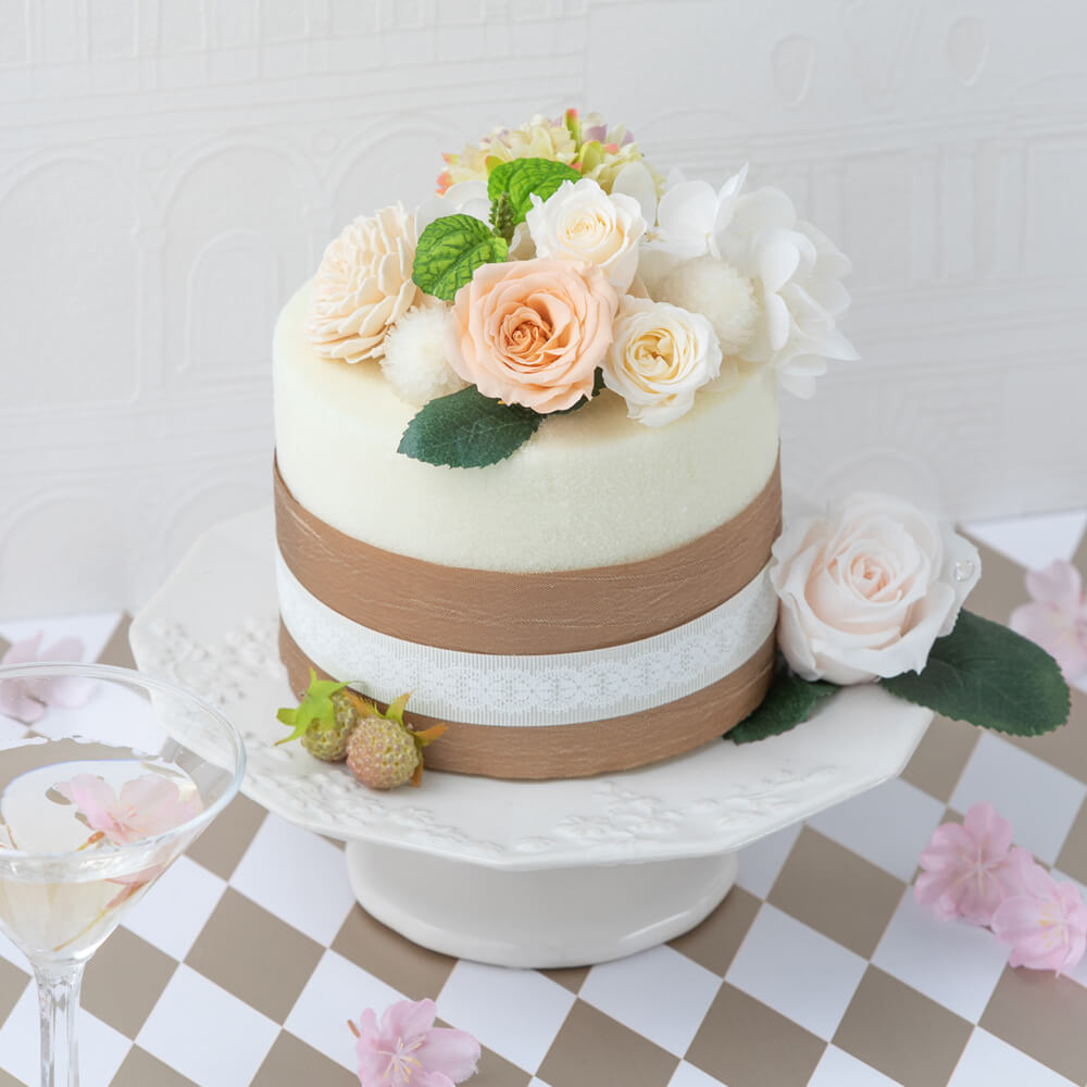 イイハナ プリザーブドフラワー アニバーサリーフラワーケーキ 4月誕生石 ダイヤモンド 花 フラワーギフト販売 通販