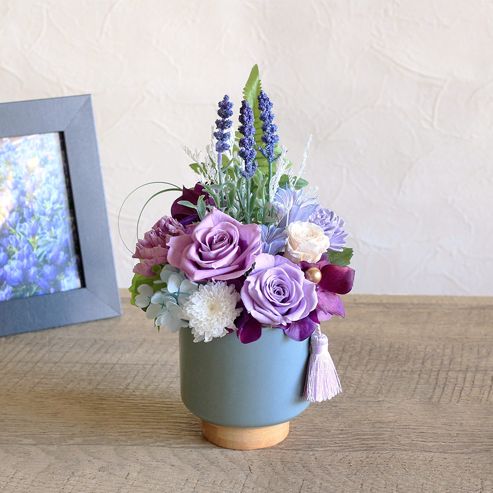 お供え花 プリザーブドフラワー「葵～aoi～」｜フラワーギフト通販なら