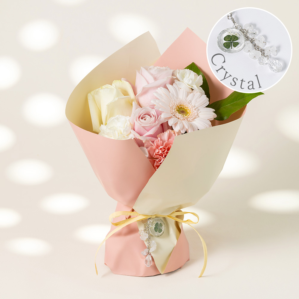 花束「Birthday Month Bouquet～April～」｜フラワーギフト通販なら