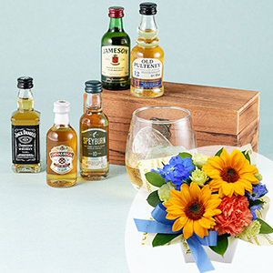 父の日 花とお酒「ウイスキーミニチュアボトル飲み比べセット