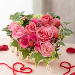 商品名【心愛】ゆきこ♥真っ赤な薔薇とカーネーションのフラワーリース