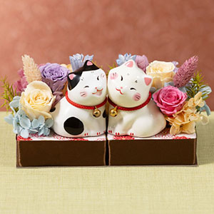 プリザーブドフラワー「ほおずりにゃんこ～ペアセット～」｜フラワー