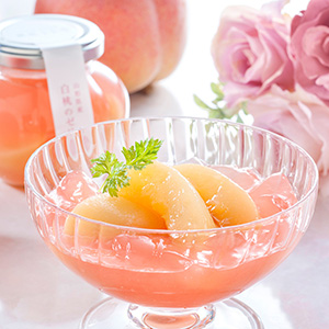 �傫�߂ɃJ�b�g�����R�`���Y�����̉ʓ��Ɣ����̃s���[���ō�����[���[�B���̃U�N���Ƃ����H������������H�׉����̂���ʓ��ł��B