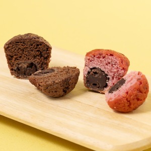 2��ނ̃t���[�o�[���n�Ńg�����t�`���R���[�g������߂ďĂ���܂����B