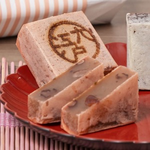 ���t�̉��Ђ��⏬�����Ƃ荇�킹�A�t�̎�Y�������L���Ȃ���΂ł��B