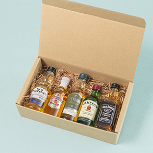 ���͂�����u�E�C�X�L�[�~�j�`���A�{�g�����ݔ�׃Z�b�g�v�ł��B