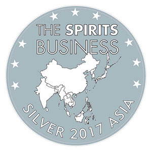 �C�M���X�E�X�s���b�c�r�W�l�X�Ђ��W�J���邨���̕i�]��uThe Asian Spirits Master 2017�v�ɂāASILVER����܂̈�i�ł��B