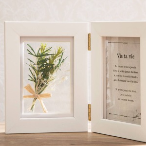 ��������t�H�g�t���[���ł��B���D�݂̊p�x�ŏ����Ă��������܂��B