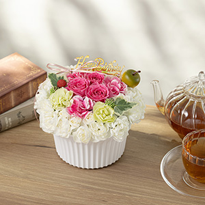 ���j���̃V�[���ɂ͂������A�e�B�[�^�C���̂ЂƂƂ��ɂ��A�����Ə����Ă��y���݂��������܂��B