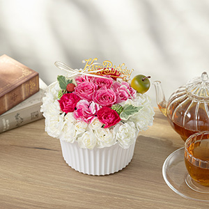 ���j���̃V�[���ɂ͂������A�e�B�[�^�C���̂ЂƂƂ��ɂ��A�����Ə����Ă��y���݂��������܂��B