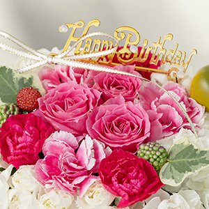 �X�v���[�o���𒆐S�ɁA�{���̃P�[�L�̂悤�ȉ؂₩�����y���߂�A�����W�����g�ł��B