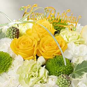 �X�v���[�o���𒆐S�ɁA�{���̃P�[�L�̂悤�ȉ؂₩�����y���߂�A�����W�����g�ł��B