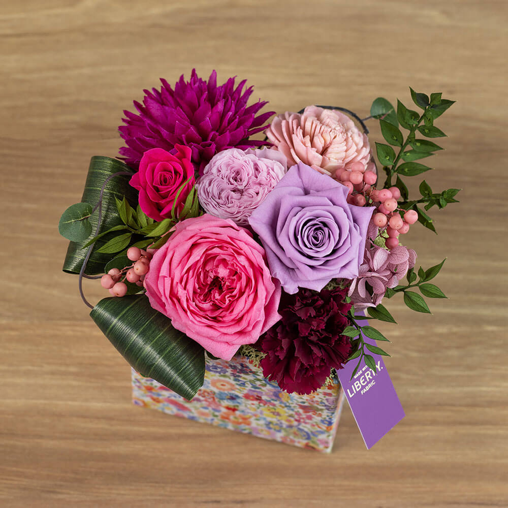 花と糸さまおまとめ☆約1kgイギリスのアンティークペーパーセット他 花と糸さまおまとめ☆約1kgイギリスのアンティークペーパー
