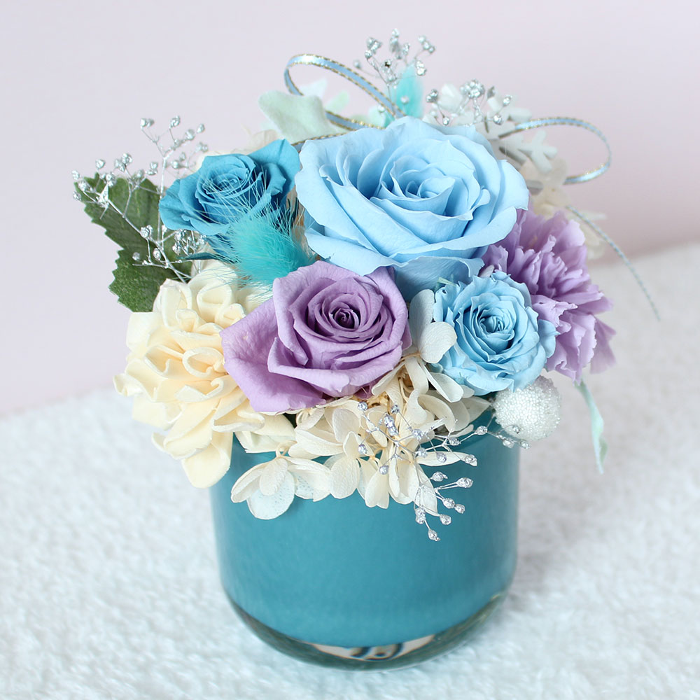 プリザーブドフラワー「Winter Blue」｜お歳暮特集｜フラワーギフト