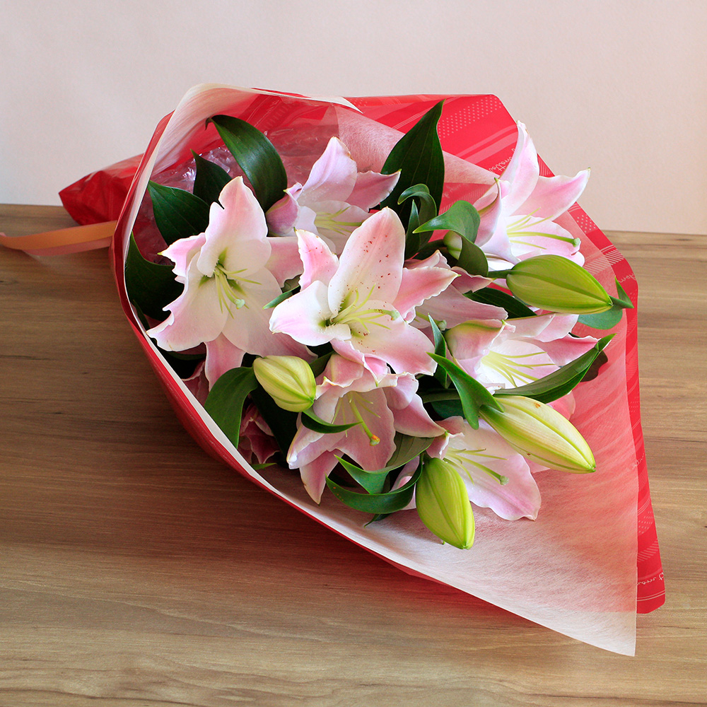 花束「プレミアムリリー」｜フラワーギフト通販ならイイハナ・ドットコム