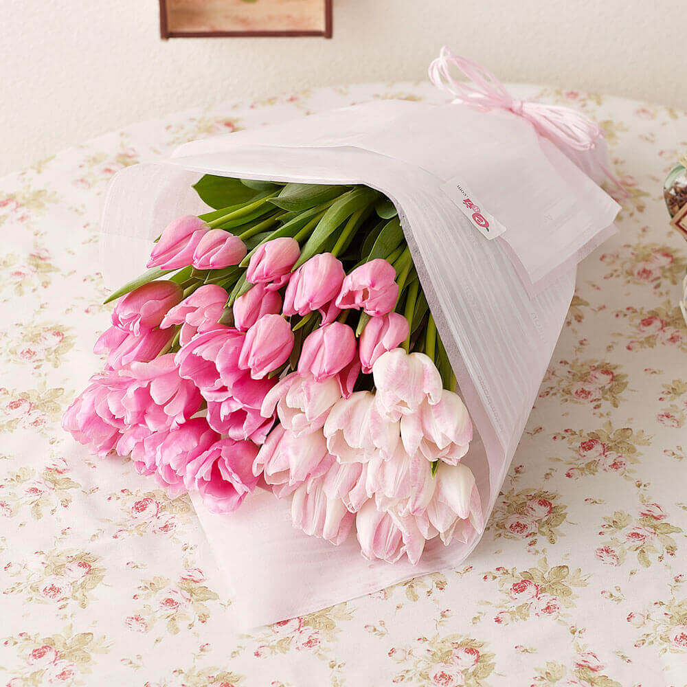 ＜千趣会イイハナ＞【春限定】ピンク色のチューリップの花束、プランタン・フルール?チューリップ・ローズ?