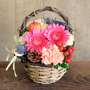 AWguAutumn Harvest`̏H`v