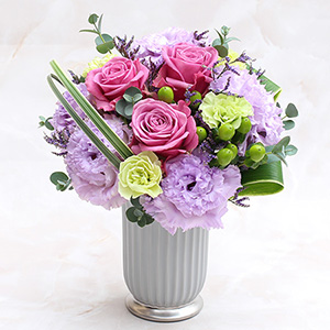 �A�����W�����g�u�G���K���g�E���x���_�[�v